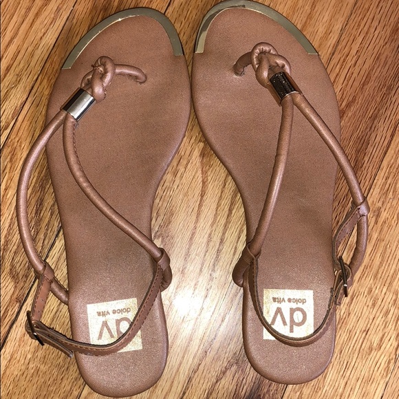 dolce vita thong sandals